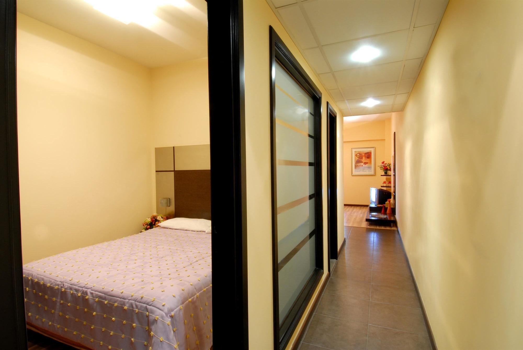 Suite Hotel Chrome - Beirut Eksteriør bilde