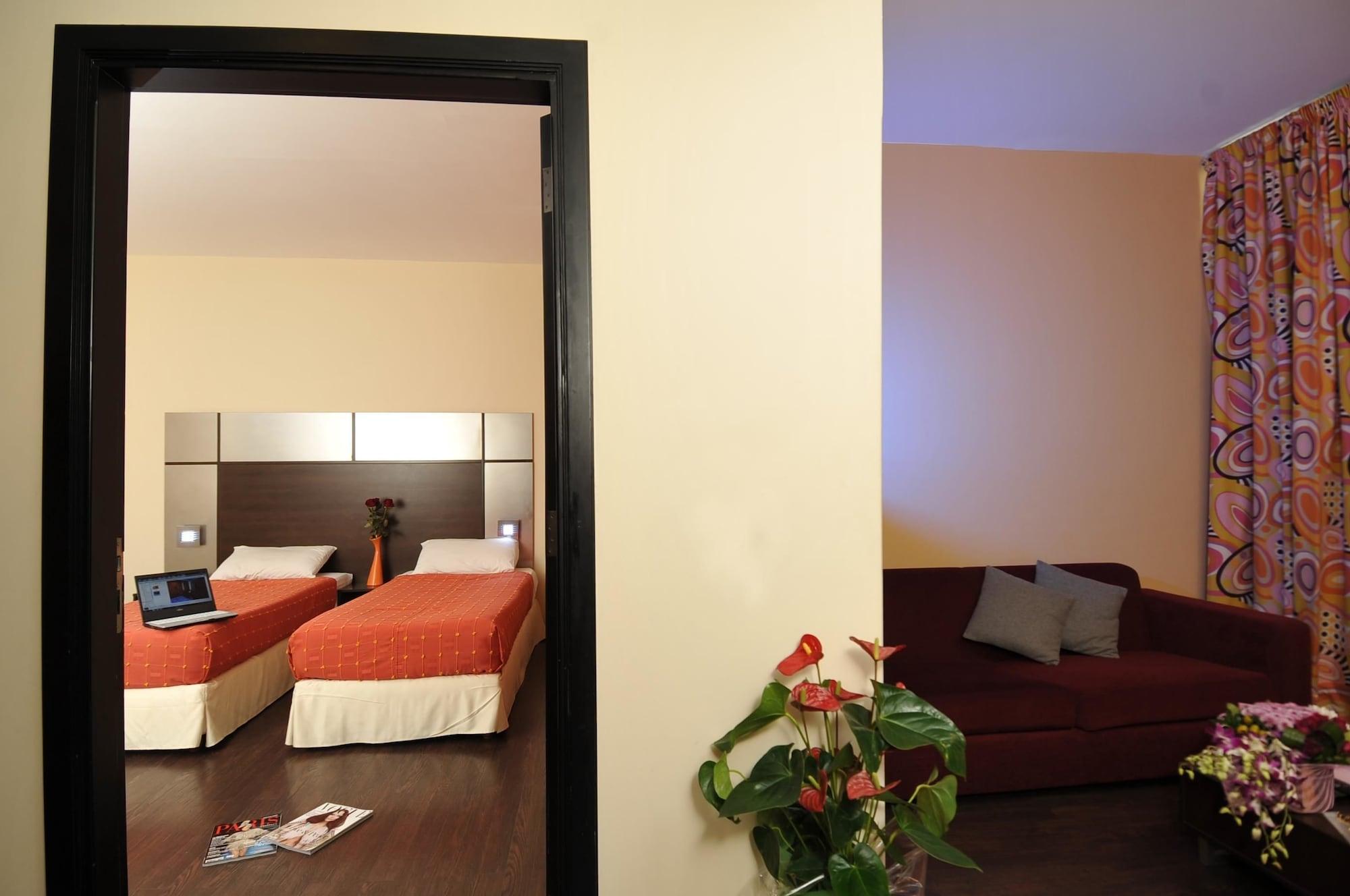 Suite Hotel Chrome - Beirut Eksteriør bilde