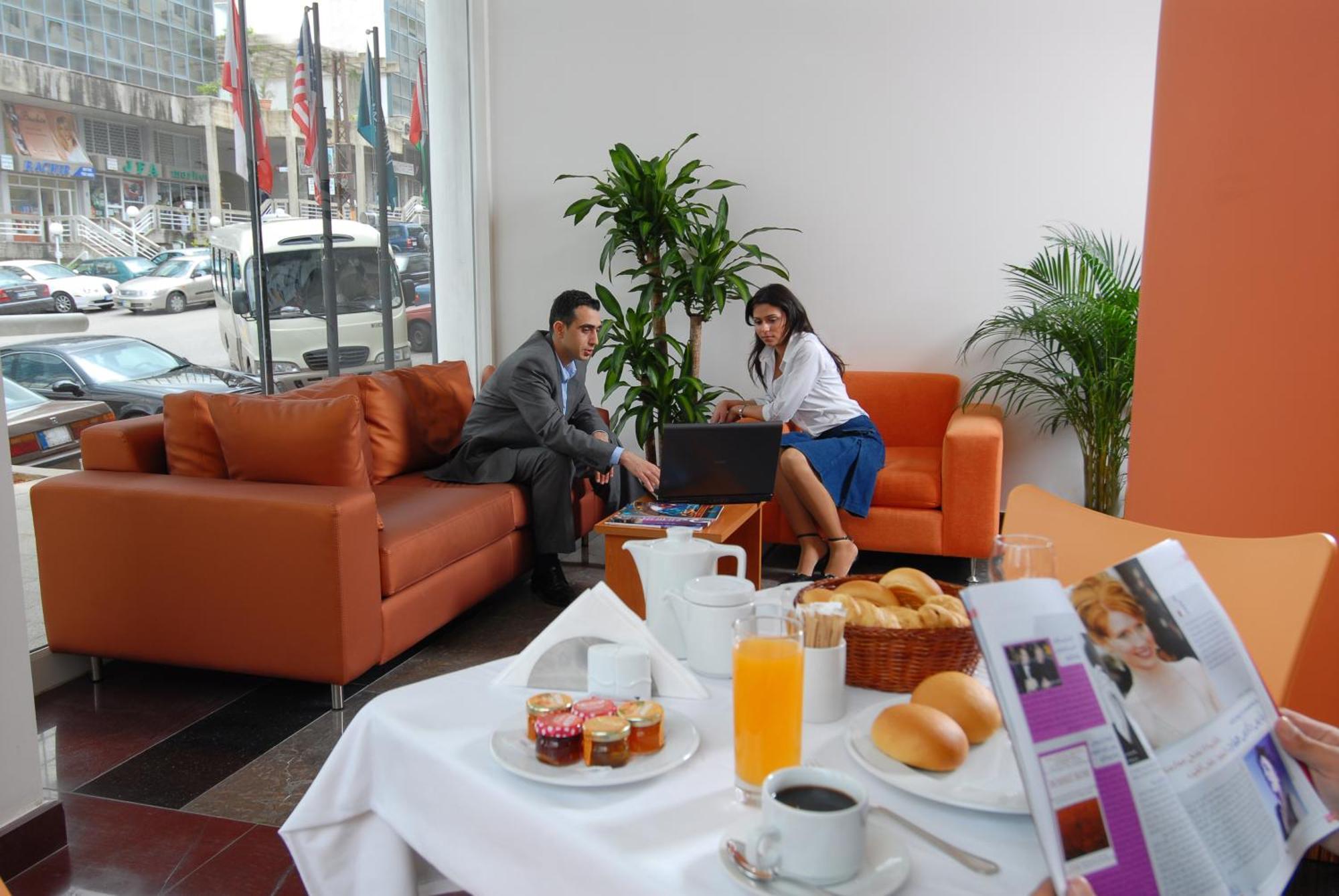 Suite Hotel Chrome - Beirut Eksteriør bilde